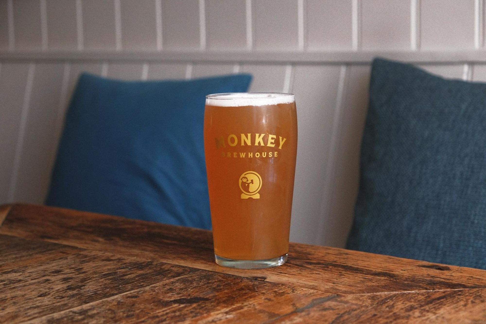 Monkey Brewhouse Hotel Lymington Buitenkant foto